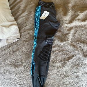 Tuff rider silicone knee patch tights